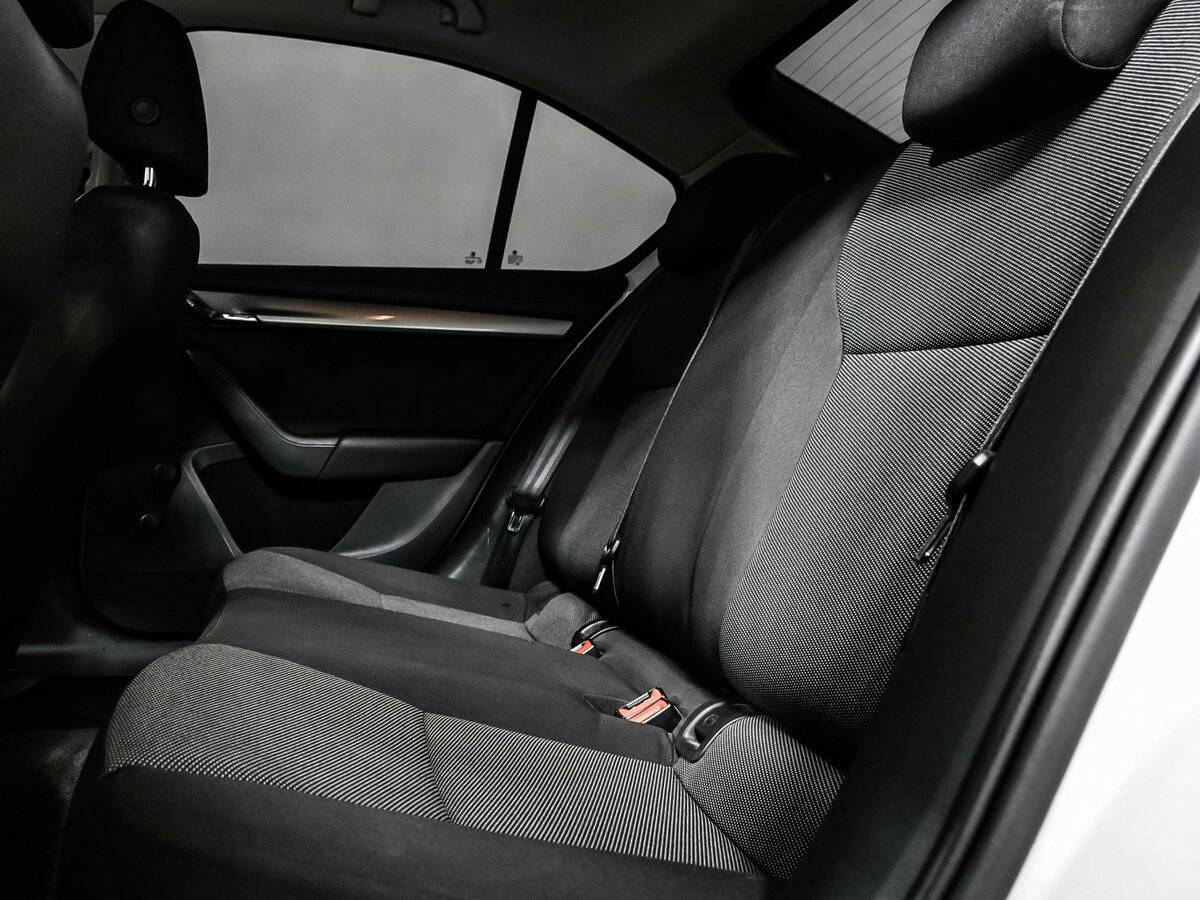 Шкода Октавия б/у, 2014, Механическая. Фото: #12