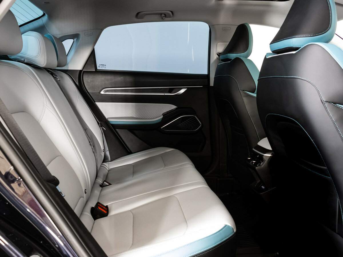 Джили Эмгранд б/у, 2023, Автоматическая. Фото: #13