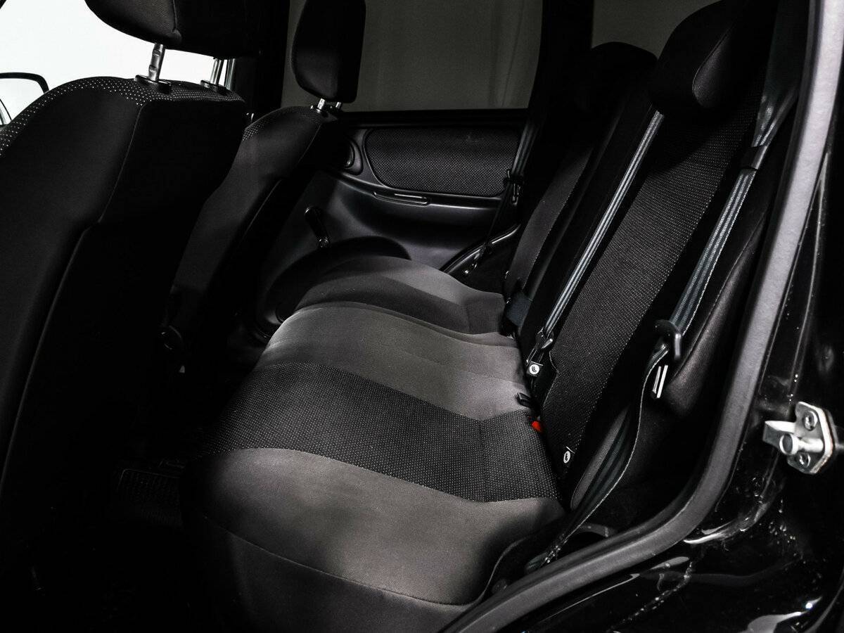 Лада (ВАЗ) Нива б/у, 2021, Механическая. Фото: #12