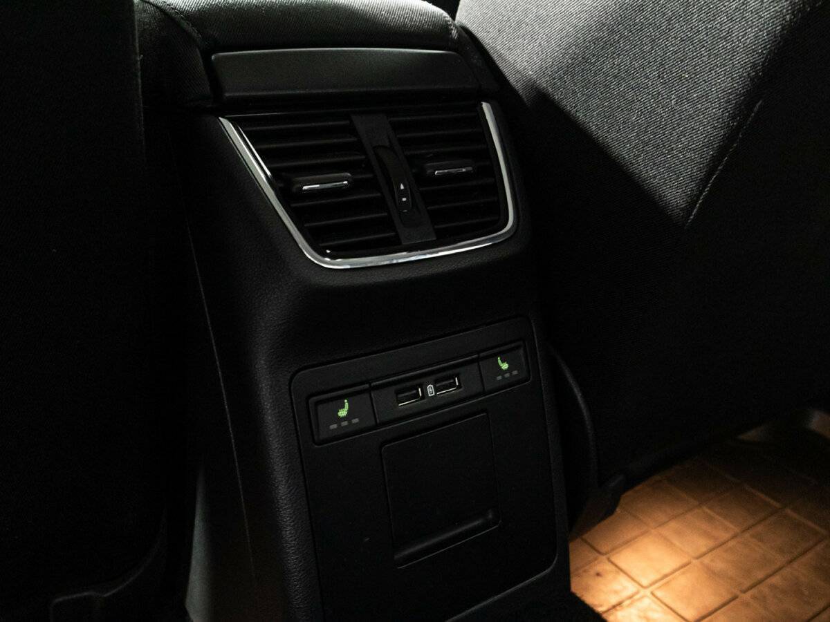 Шкода Октавия б/у, 2019, Роботизированная. Фото: #18