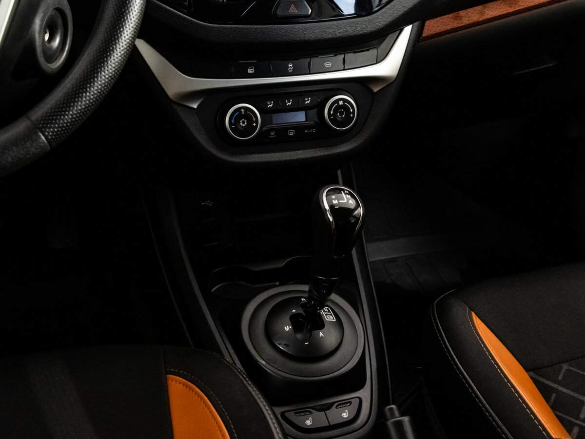 Лада (ВАЗ) Веста б/у, 2019, Роботизированная. Фото: #12