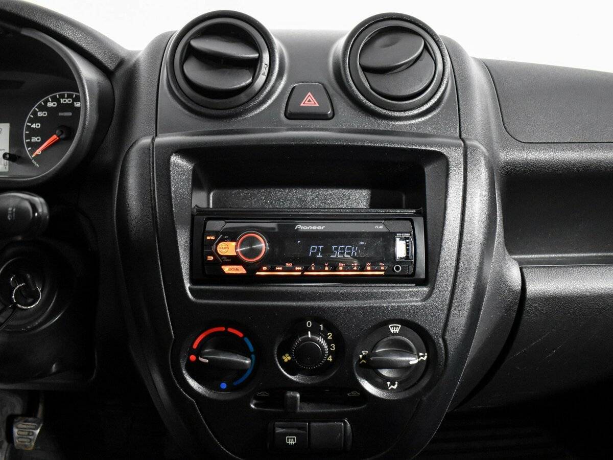 Лада (ВАЗ) Гранта б/у, 2014, Механическая. Фото: #16