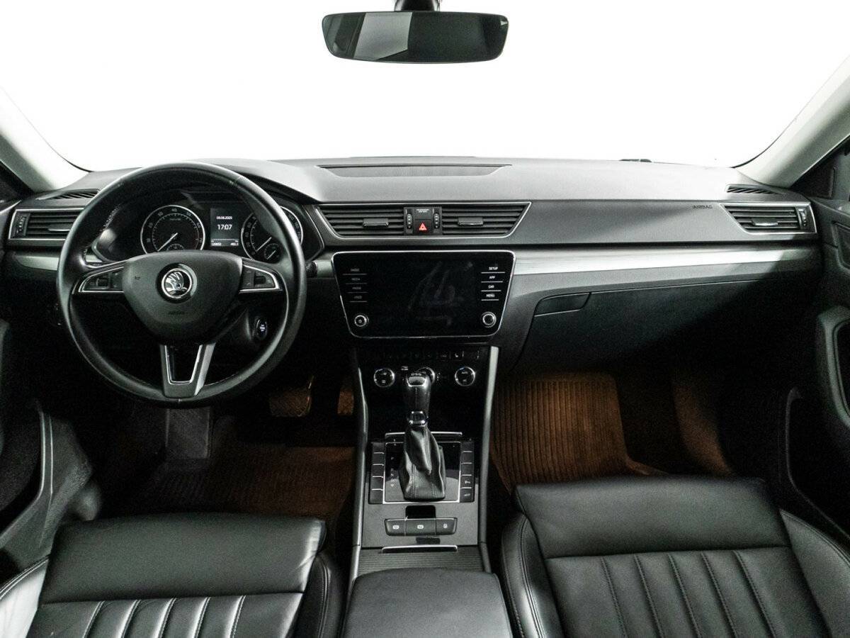 Шкода Суперб б/у, 2018, Роботизированная. Фото: #12