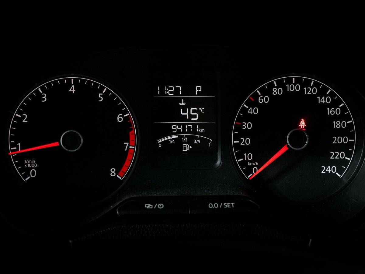 Фольксваген Поло б/у, 2016, Автоматическая. Фото: #10