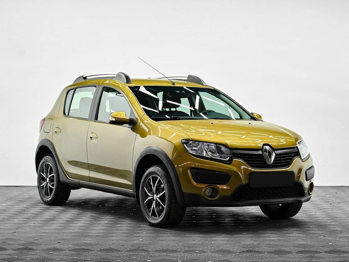 Рено Сандеро б/у, 2016, Автоматическая. Фото: #1