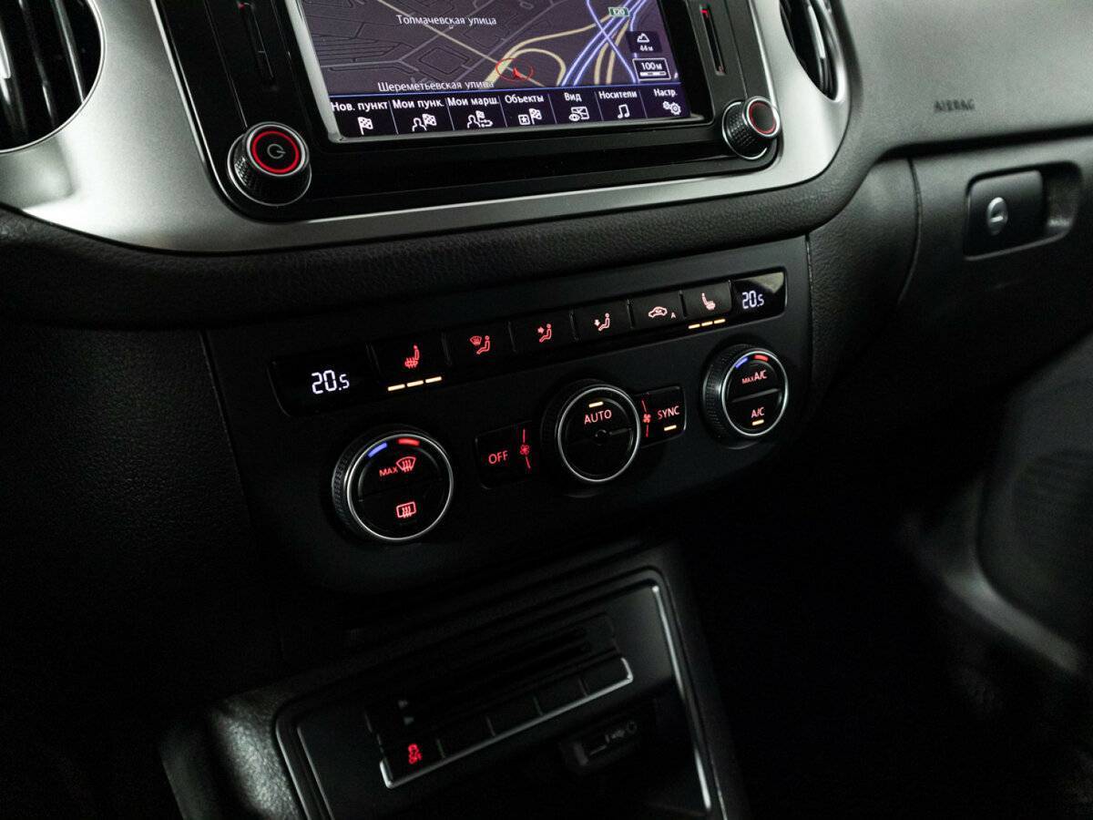 Фольксваген Тигуан б/у, 2016, Автоматическая. Фото: #17