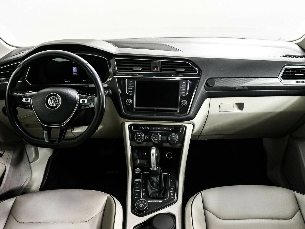 Фольксваген Тигуан б/у, 2017, Роботизированная. Фото: #10