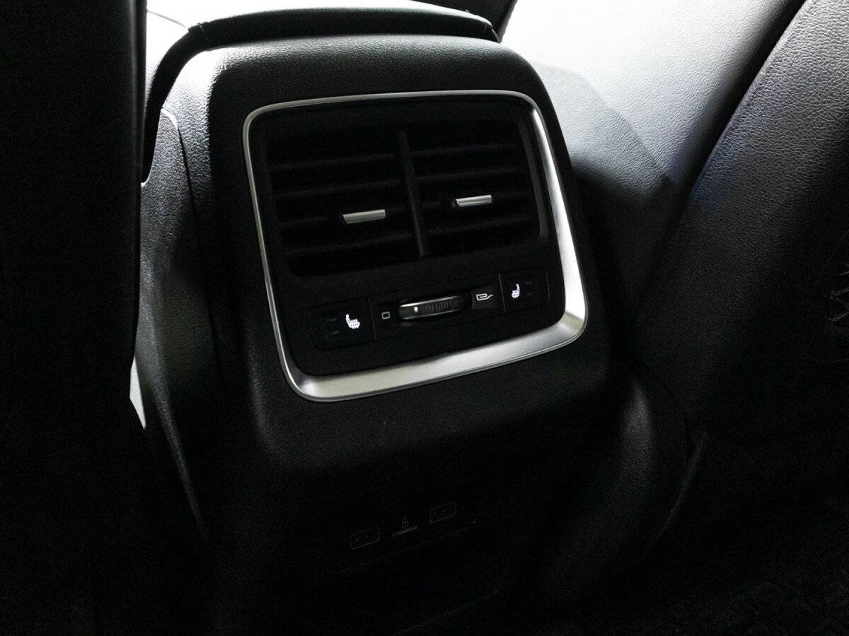 Джили Атлас Про б/у, 2022, Роботизированная. Фото: #15