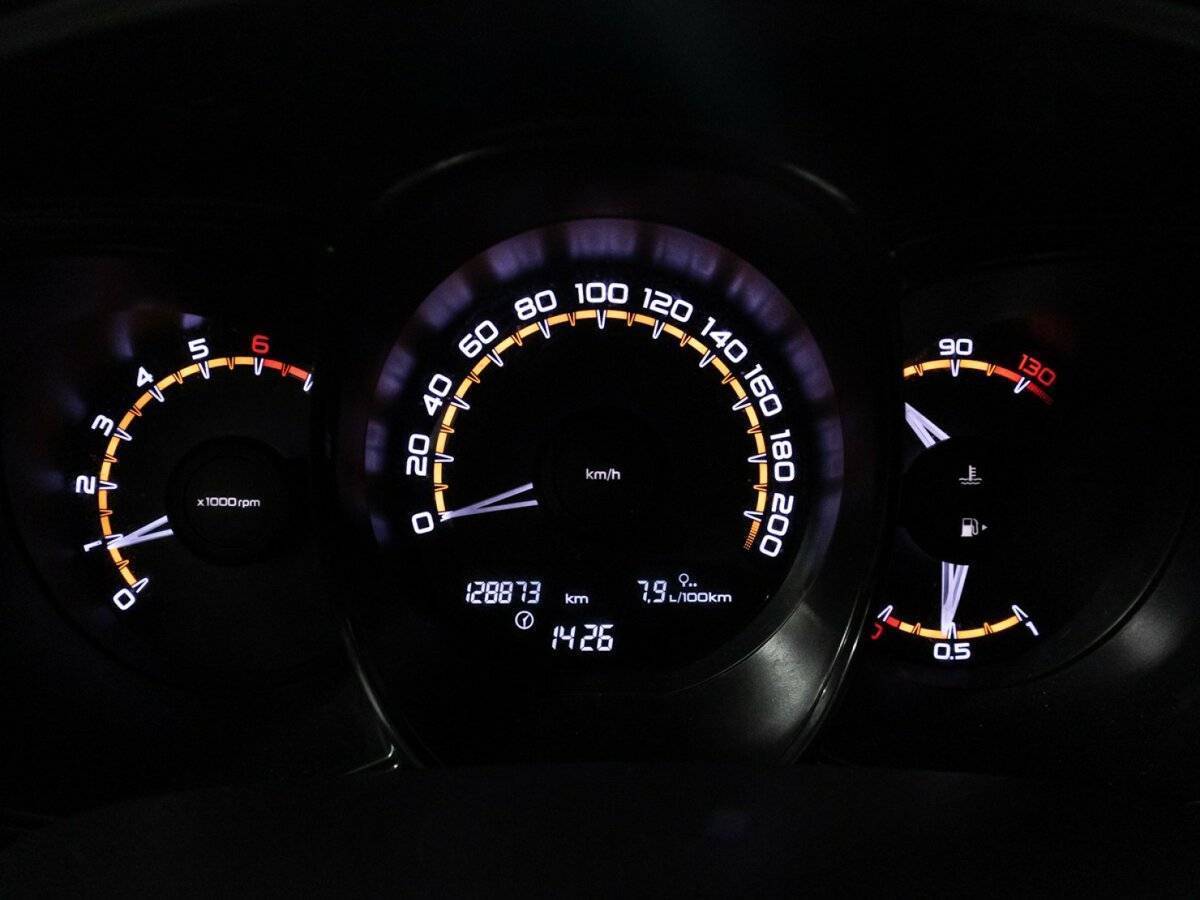 Лада (ВАЗ) Веста б/у, 2019, Механическая. Фото: #11