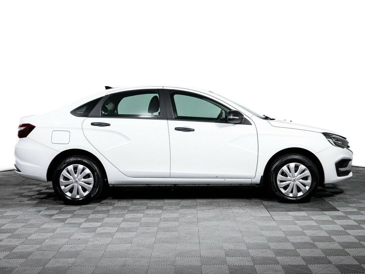 Лада (ВАЗ) Веста б/у, 2023, Механическая. Фото: #3