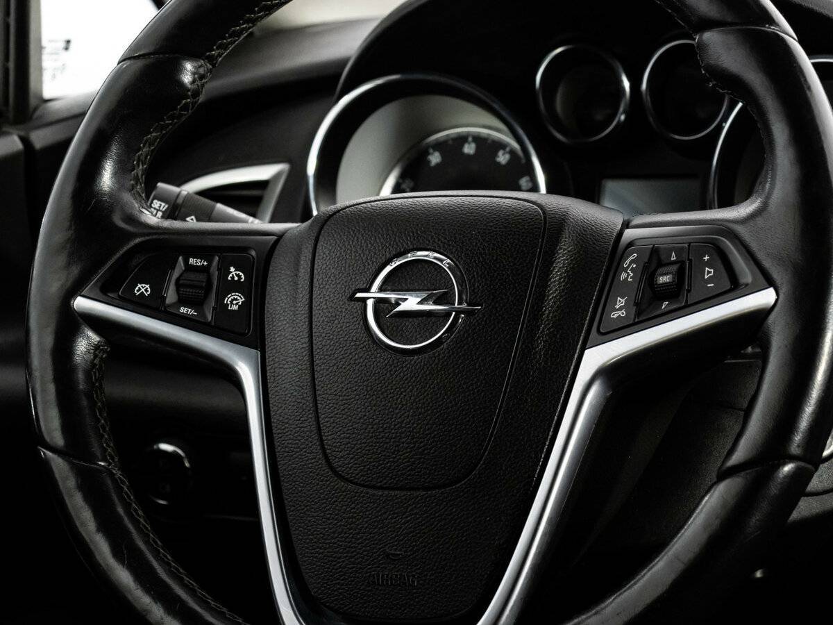 Опель Астра б/у, 2012, Автоматическая. Фото: #8