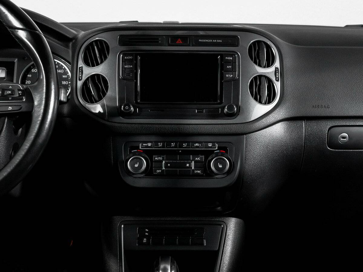 Фольксваген Тигуан б/у, 2015, Автоматическая. Фото: #12