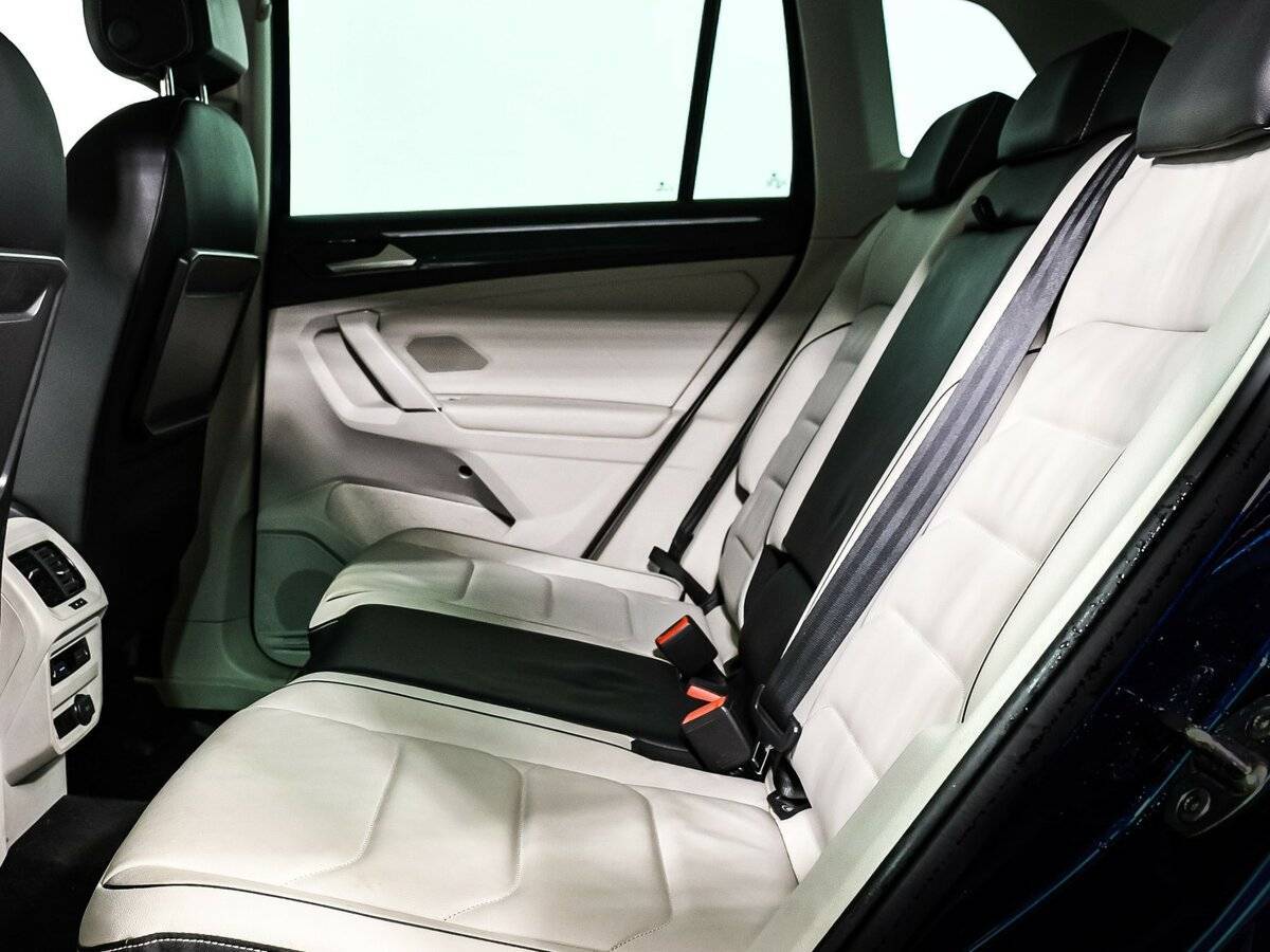 Фольксваген Тигуан б/у, 2017, Роботизированная. Фото: #11