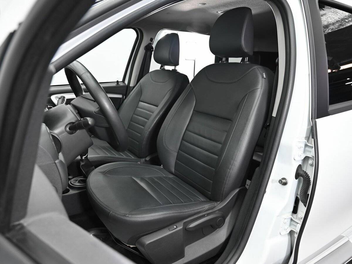 Ниссан Террано б/у, 2017, Автоматическая. Фото: #5