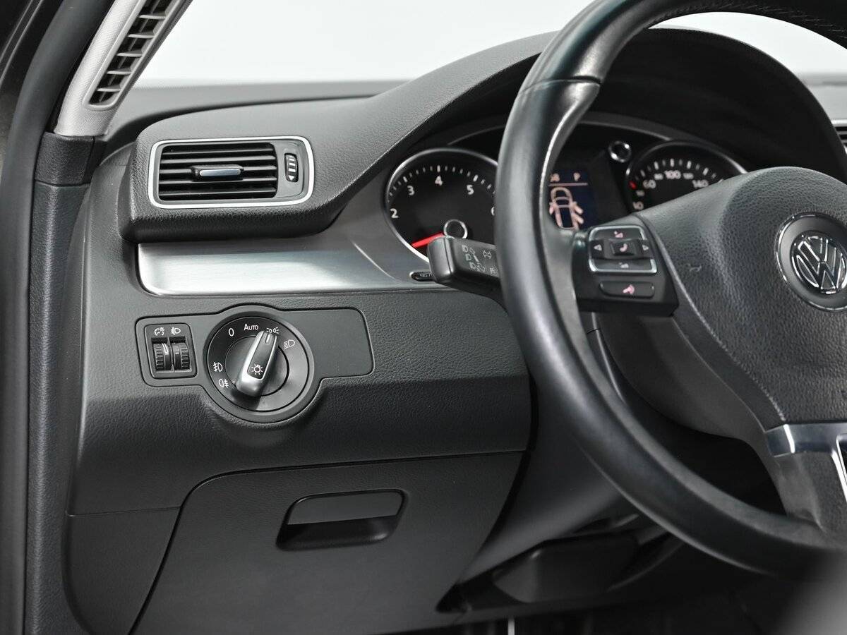 Фольксваген Пассат б/у, 2012, Роботизированная. Фото: #8