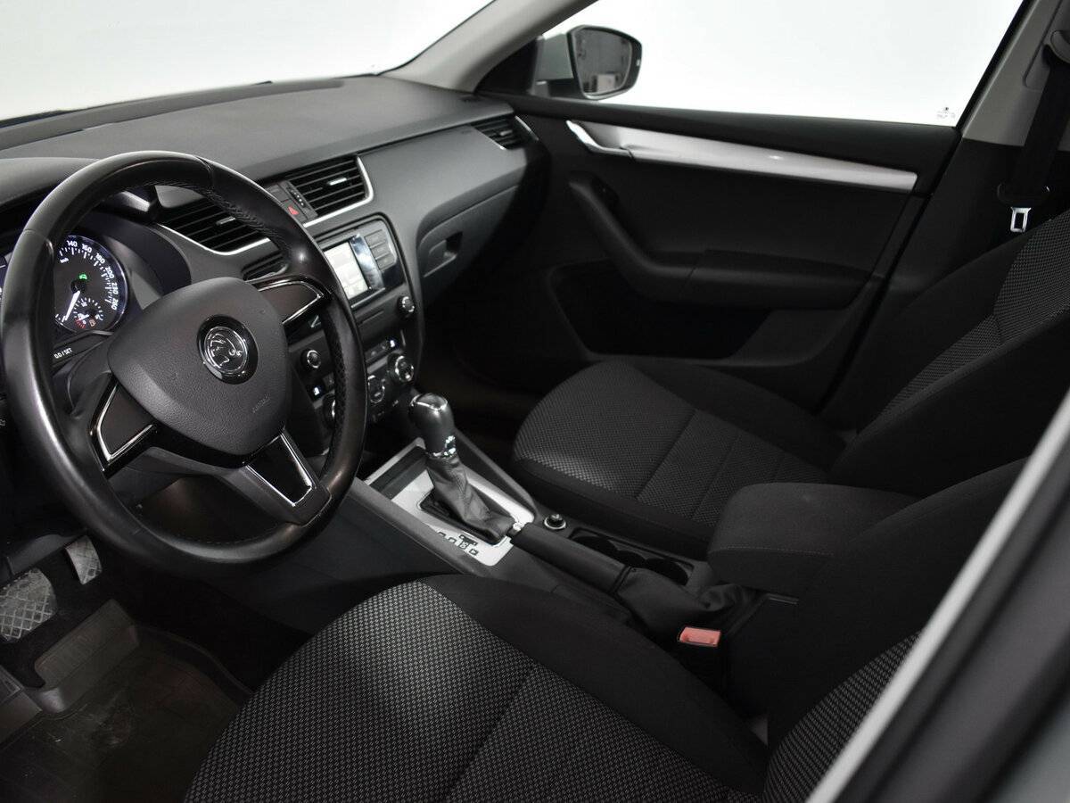 Шкода Октавия б/у, 2015, Автоматическая. Фото: #8