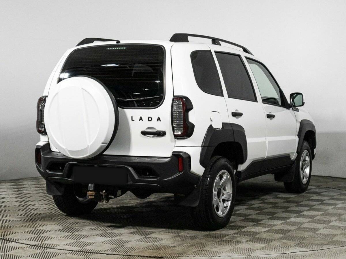 Лада (ВАЗ) Нива б/у, 2022, Механическая. Фото: #4