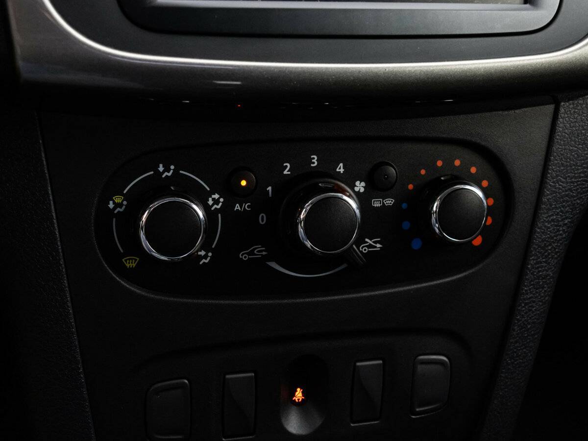 Рено Сандеро б/у, 2022, Вариатор. Фото: #12