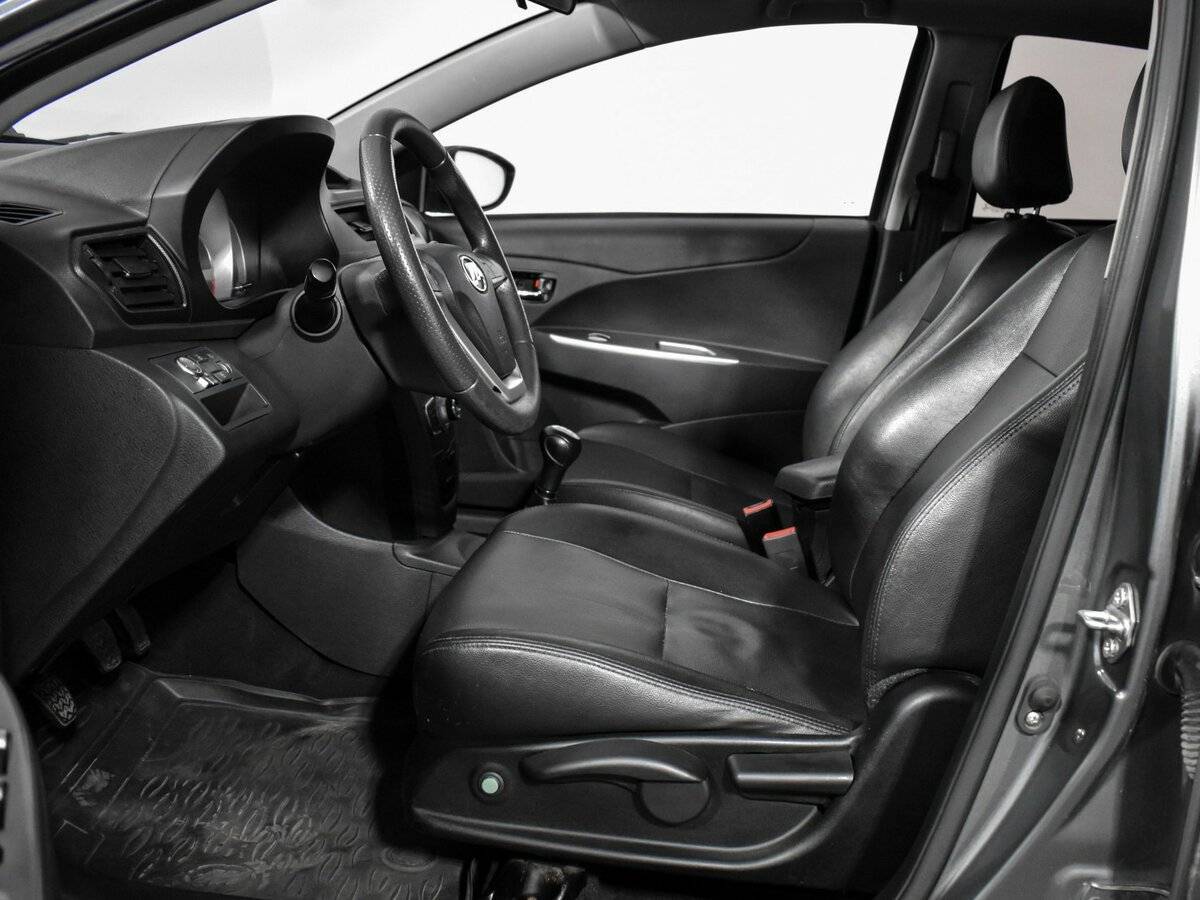 Лифан Икс50 б/у, 2017, Механическая. Фото: #6