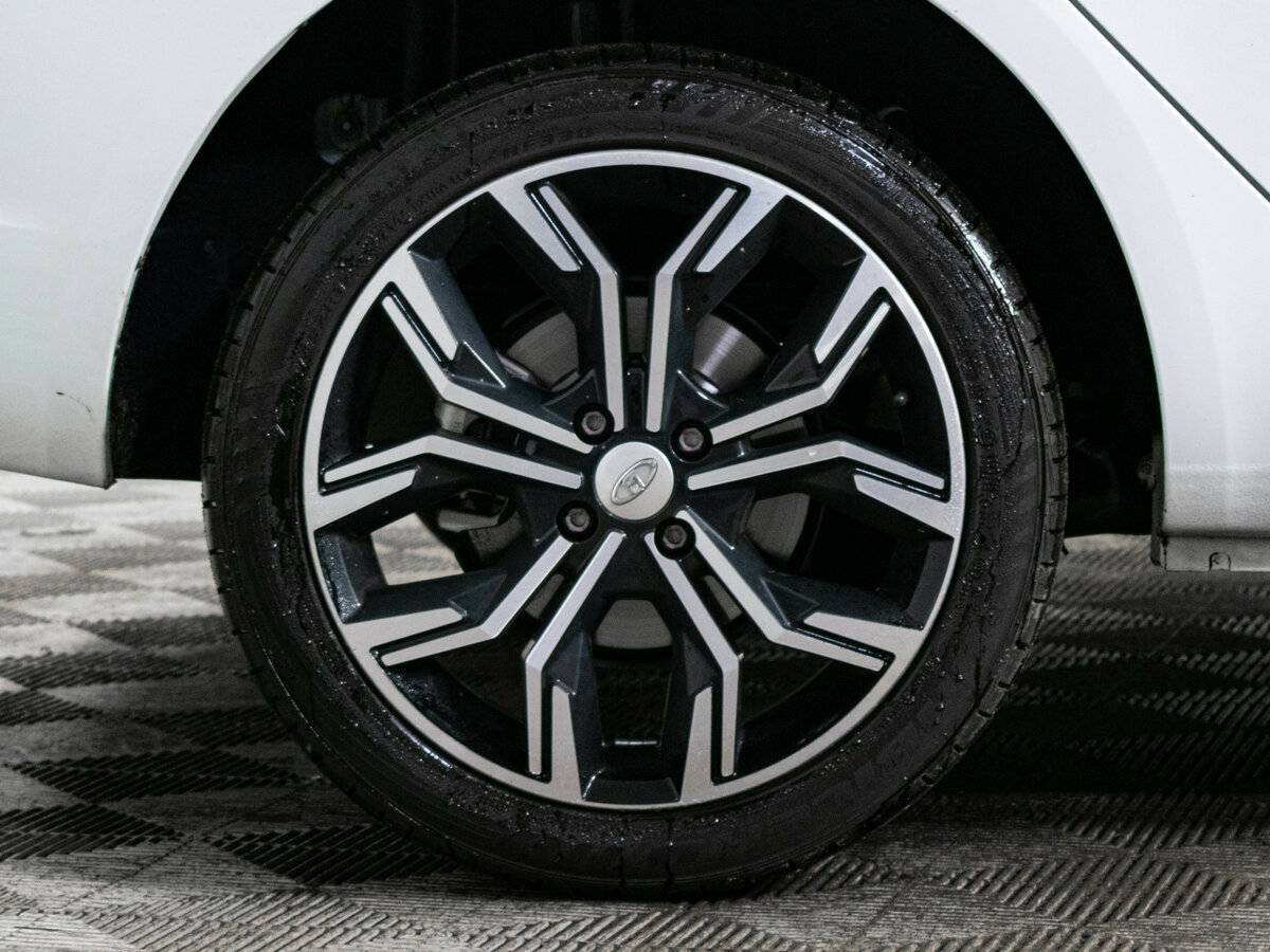 Лада (ВАЗ) Веста б/у, 2024, Вариатор. Фото: #15