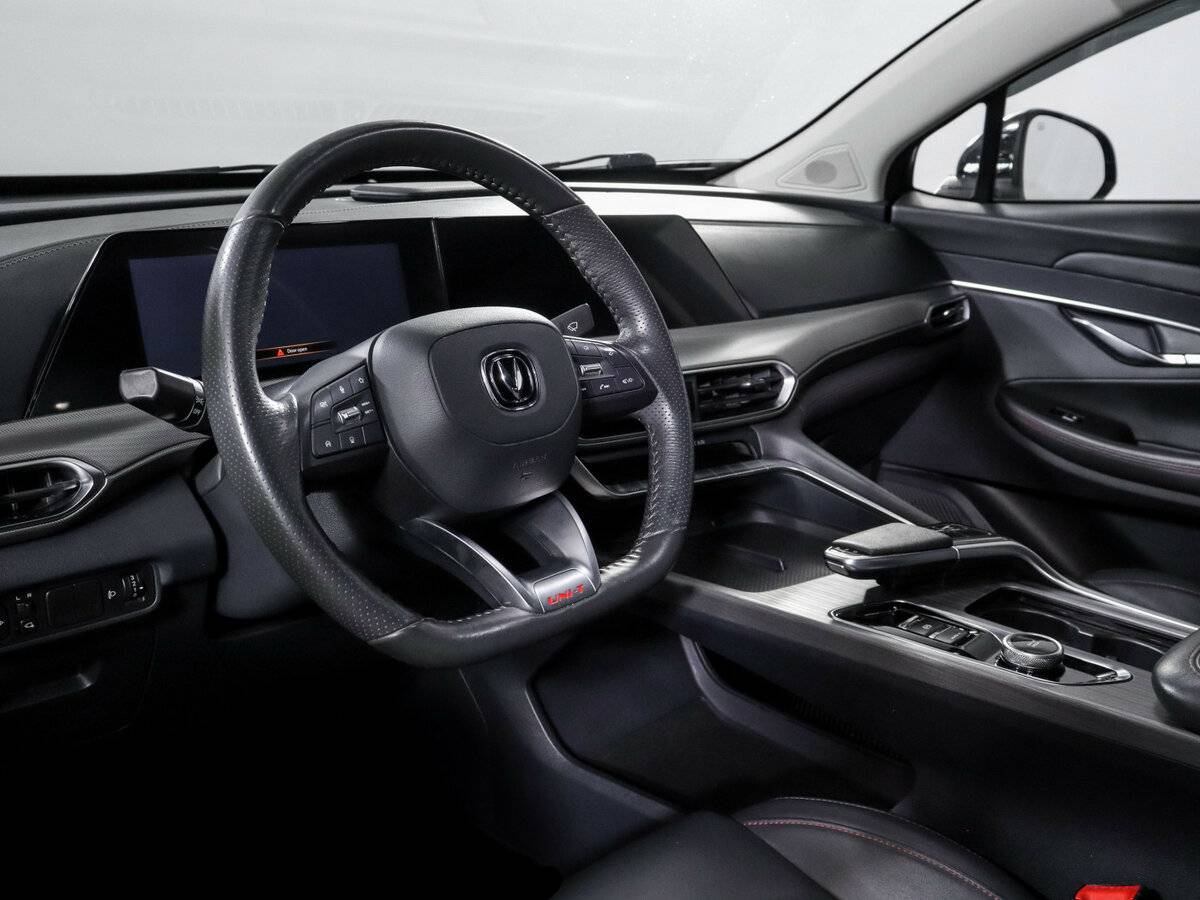 Чанган УНИ-Т б/у, 2023, Роботизированная. Фото: #10