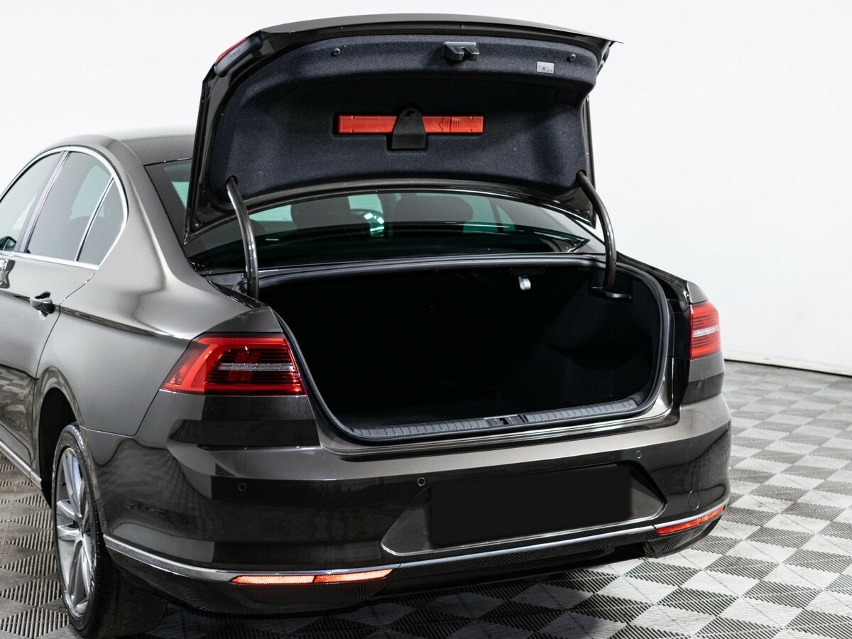 Фольксваген Пассат б/у, 2017, Роботизированная. Фото: #5