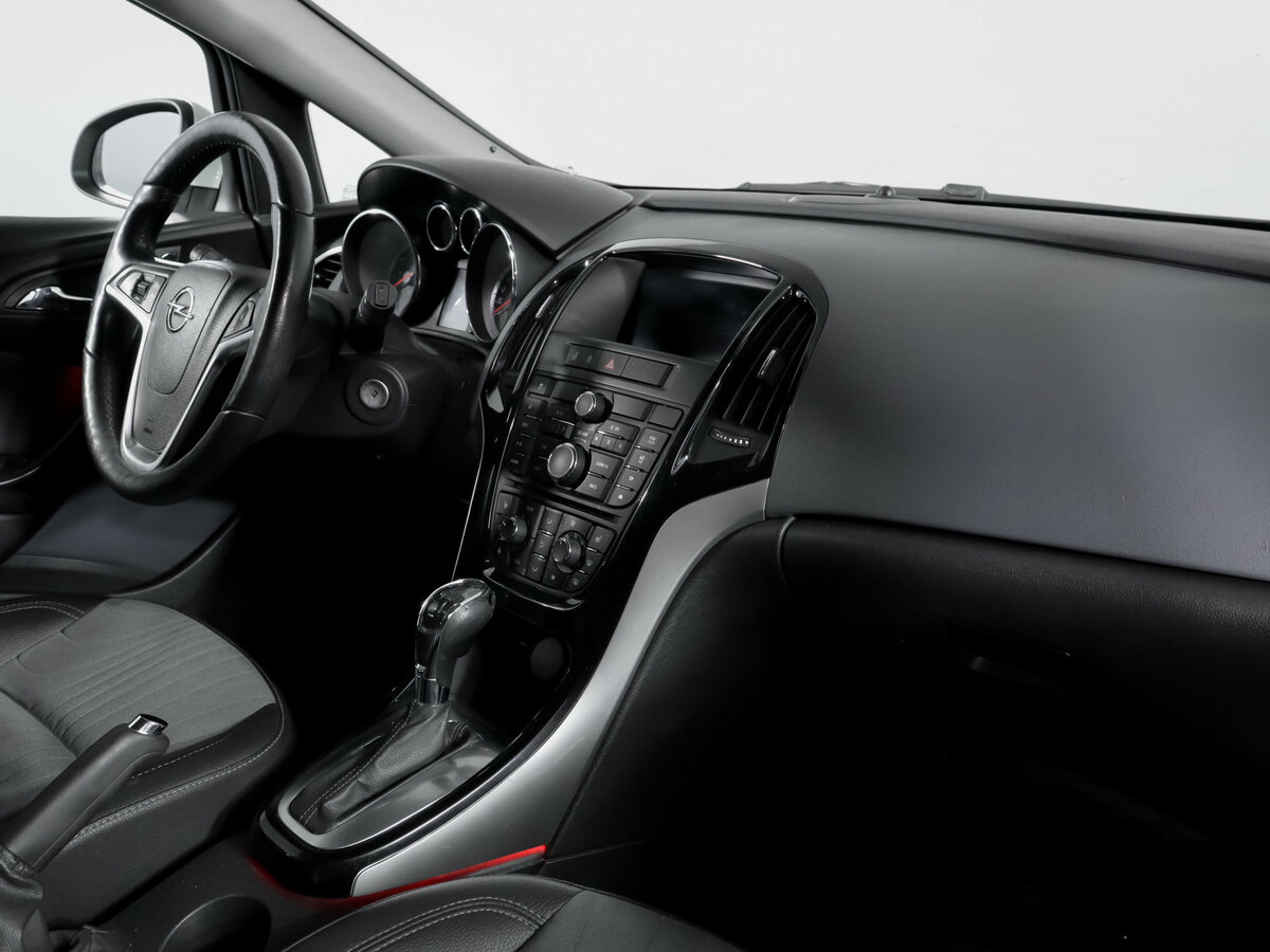 Опель Астра б/у, 2014, Автоматическая. Фото: #6