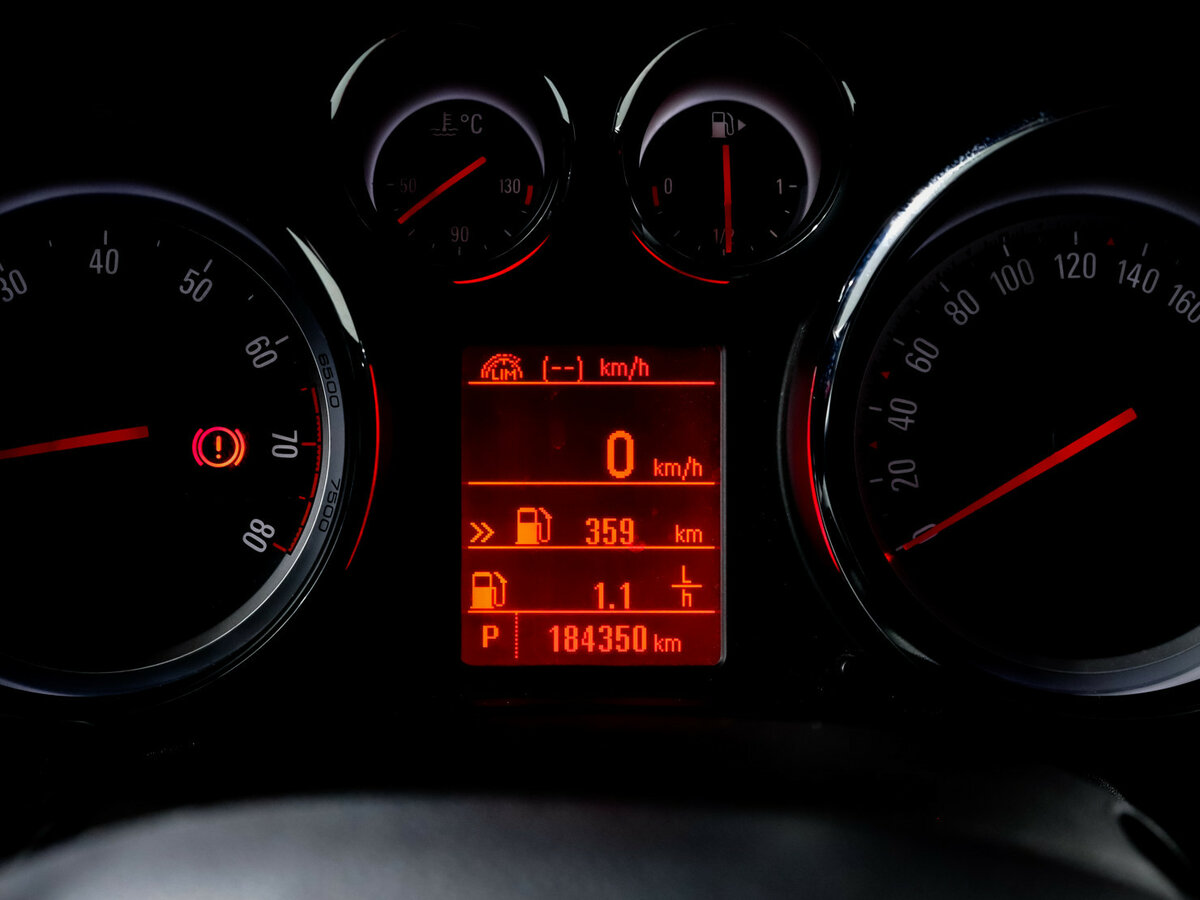 Опель Астра б/у, 2014, Автоматическая. Фото: #8