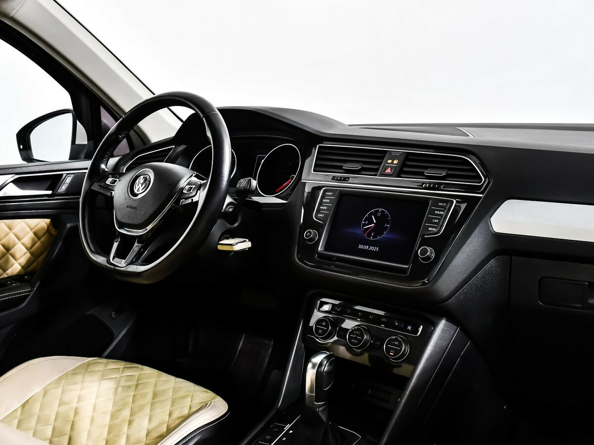 Фольксваген Тигуан б/у, 2017, Роботизированная. Фото: #7