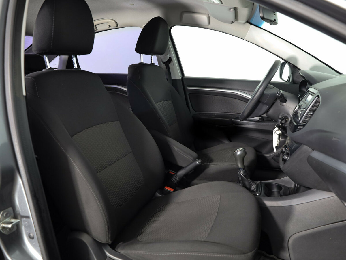 Лада (ВАЗ) Веста б/у, 2017, Механическая. Фото: #8