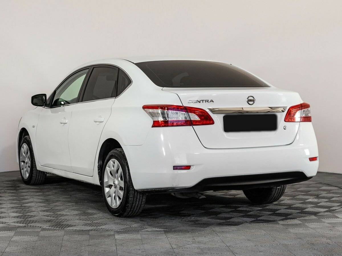 Ниссан Сентра б/у, 2015, Механическая. Фото: #5