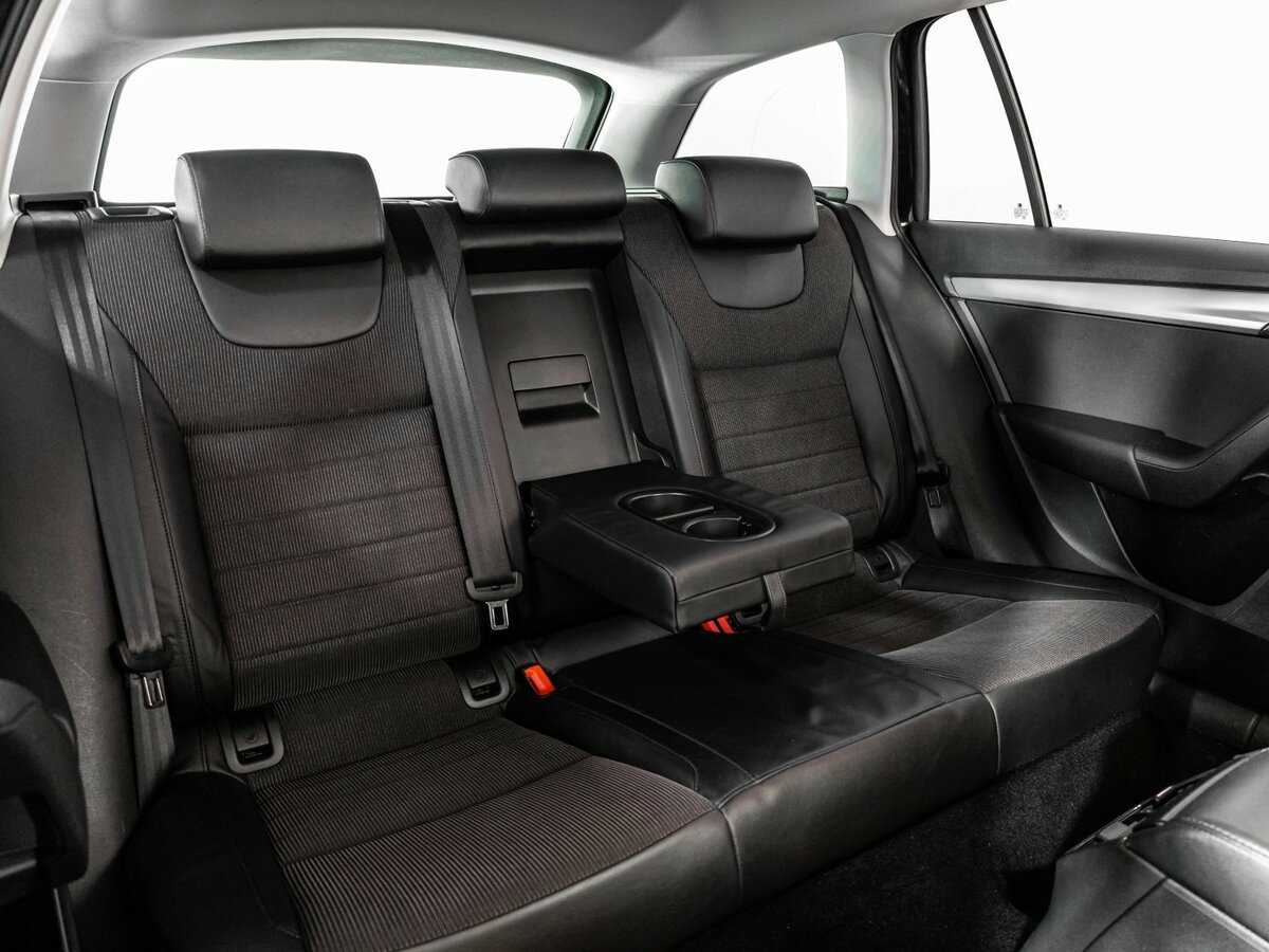 Шкода Октавия б/у, 2014, Роботизированная. Фото: #13