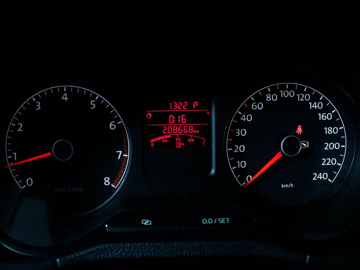 Фольксваген Поло б/у, 2014, Автоматическая. Фото: #8