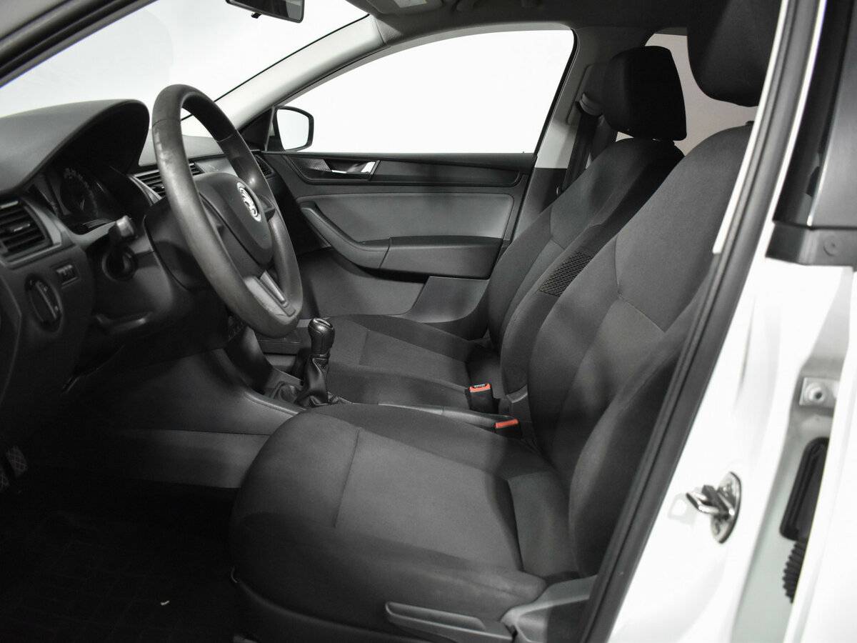 Шкода Рапид б/у, 2017, Механическая. Фото: #7