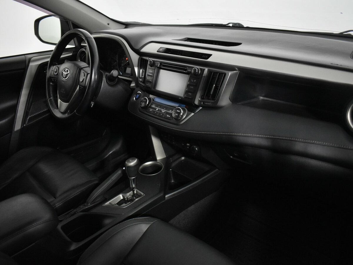 Тойота Рав4 б/у, 2015, Автоматическая. Фото: #12