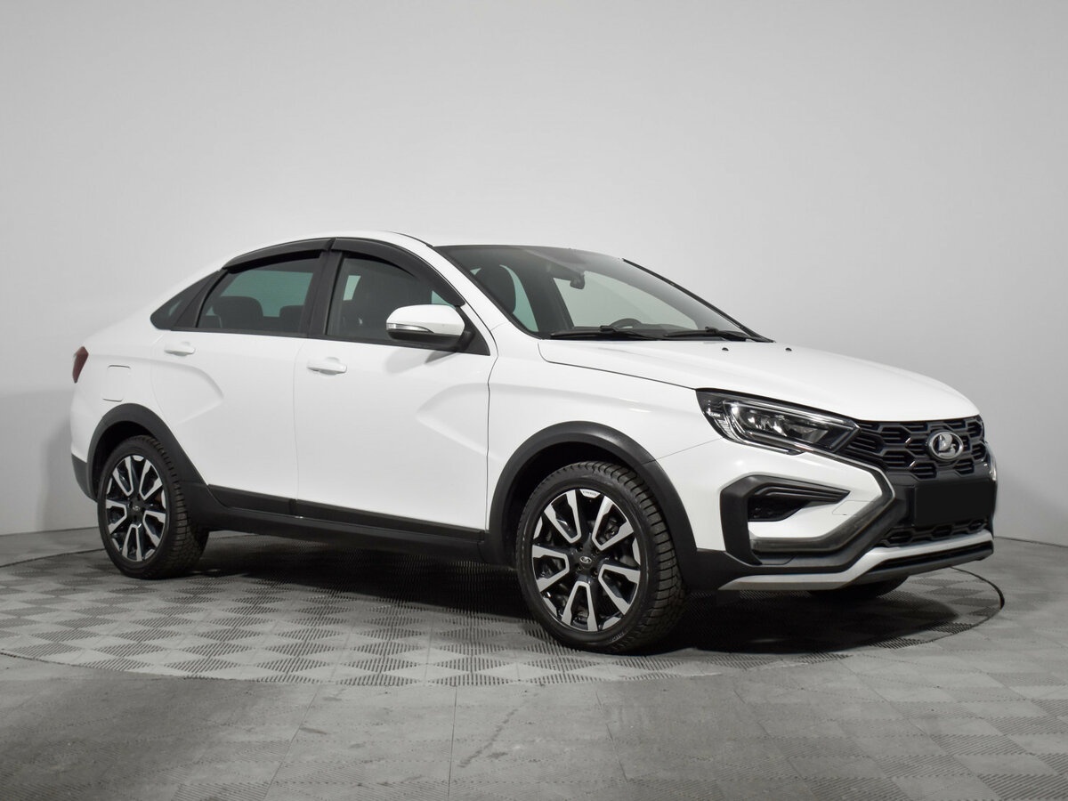 Лада (ВАЗ) Веста б/у, 2023, Механическая. Фото: #2