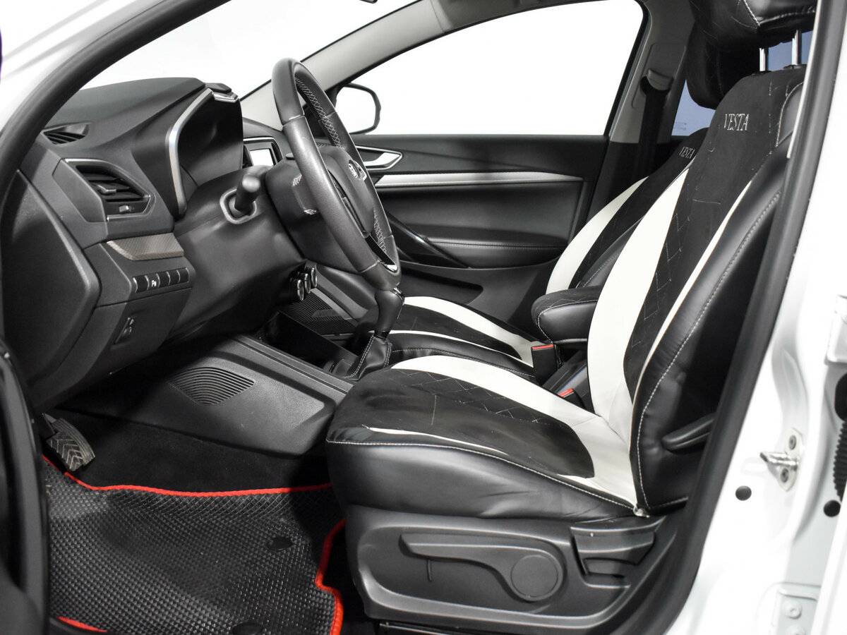 Лада (ВАЗ) Веста б/у, 2023, Механическая. Фото: #10