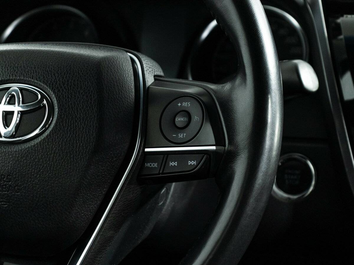 Тойота Камри б/у, 2018, Автоматическая. Фото: #17