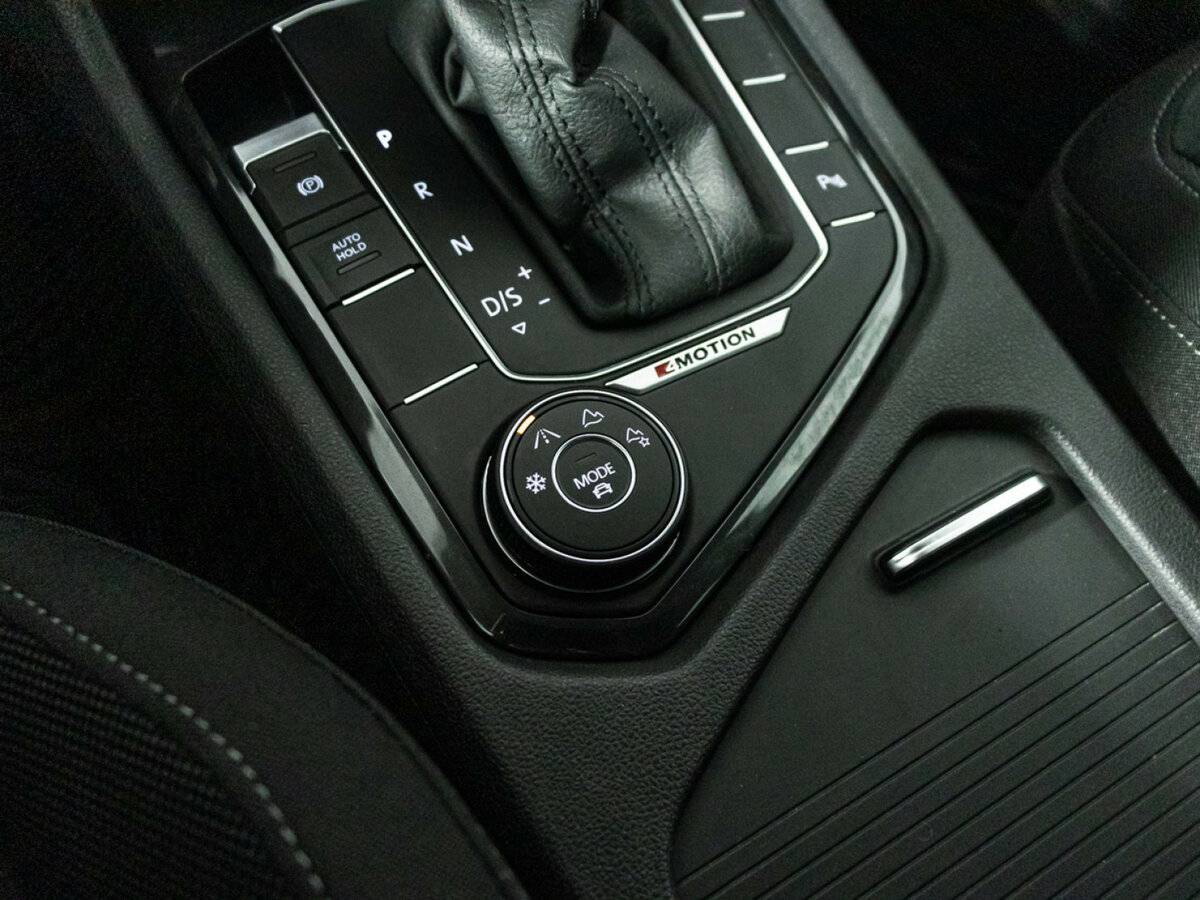 Фольксваген Тигуан б/у, 2018, Роботизированная. Фото: #15