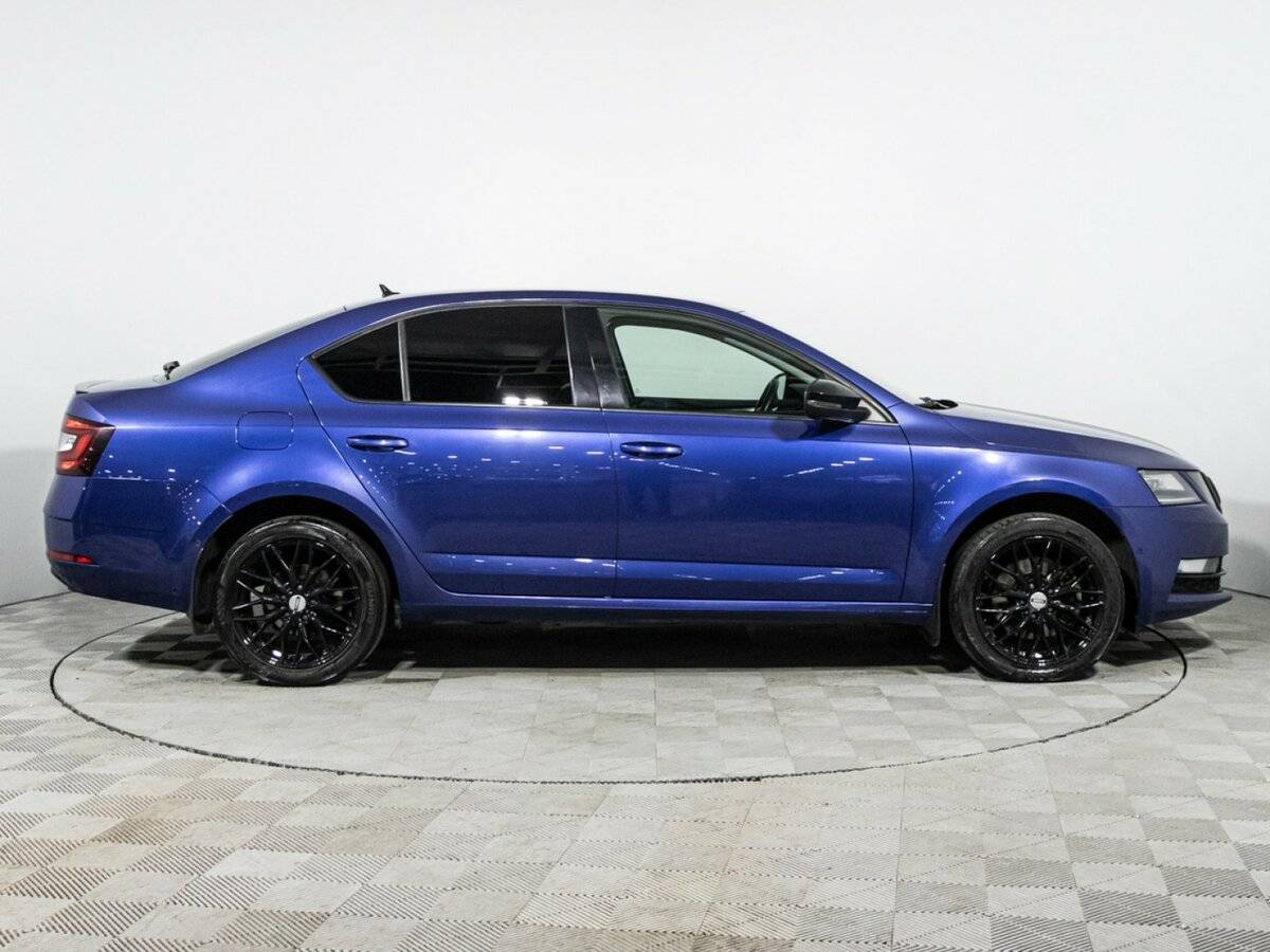 Шкода Октавия б/у, 2019, Роботизированная. Фото: #3