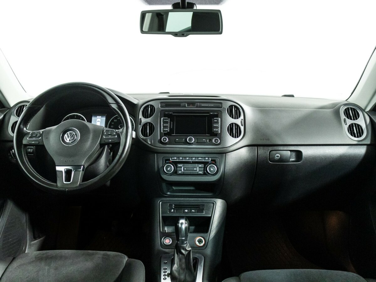 Фольксваген Тигуан б/у, 2012, Автоматическая. Фото: #12