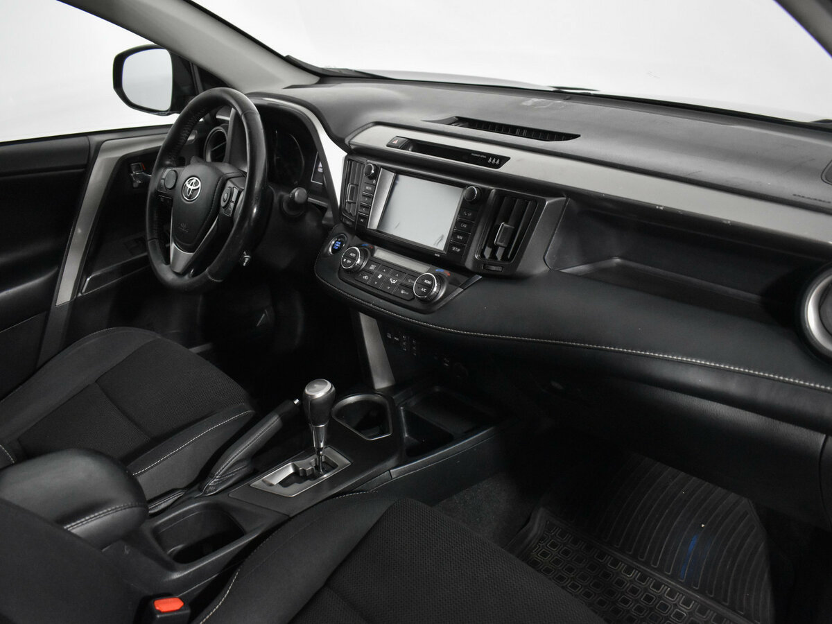 Тойота Рав4 б/у, 2018, Автоматическая. Фото: #12