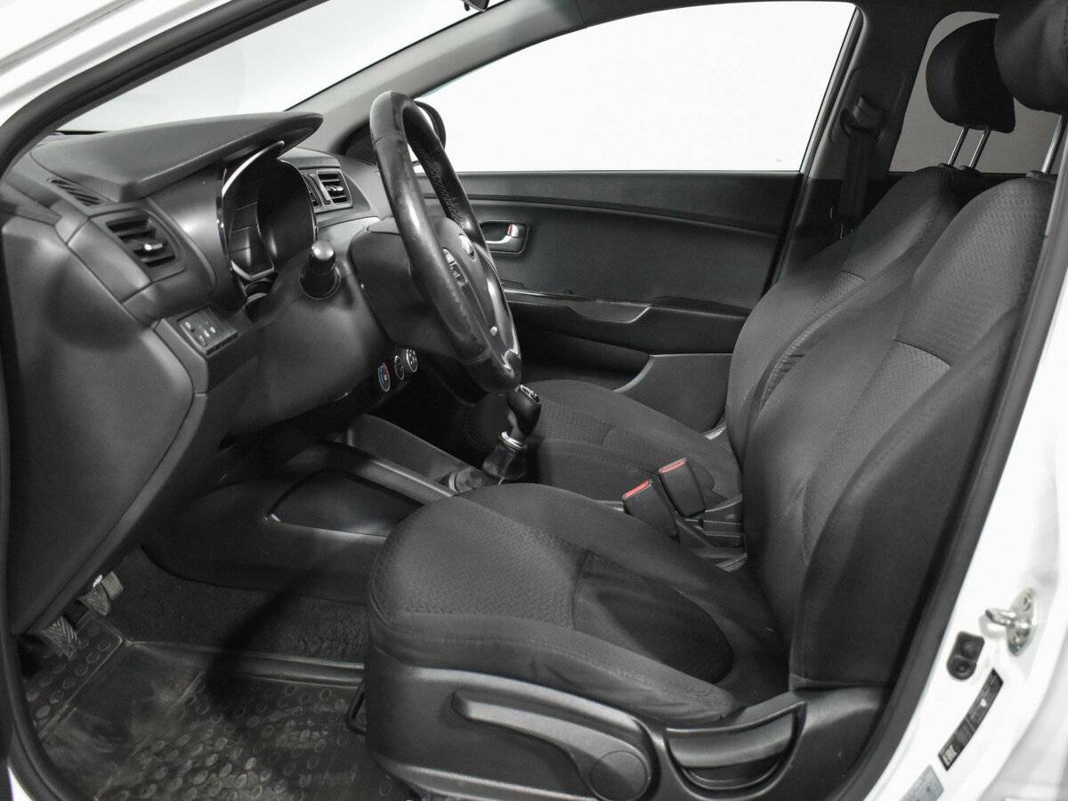 Киа Рио б/у, 2016, Механическая. Фото: #9