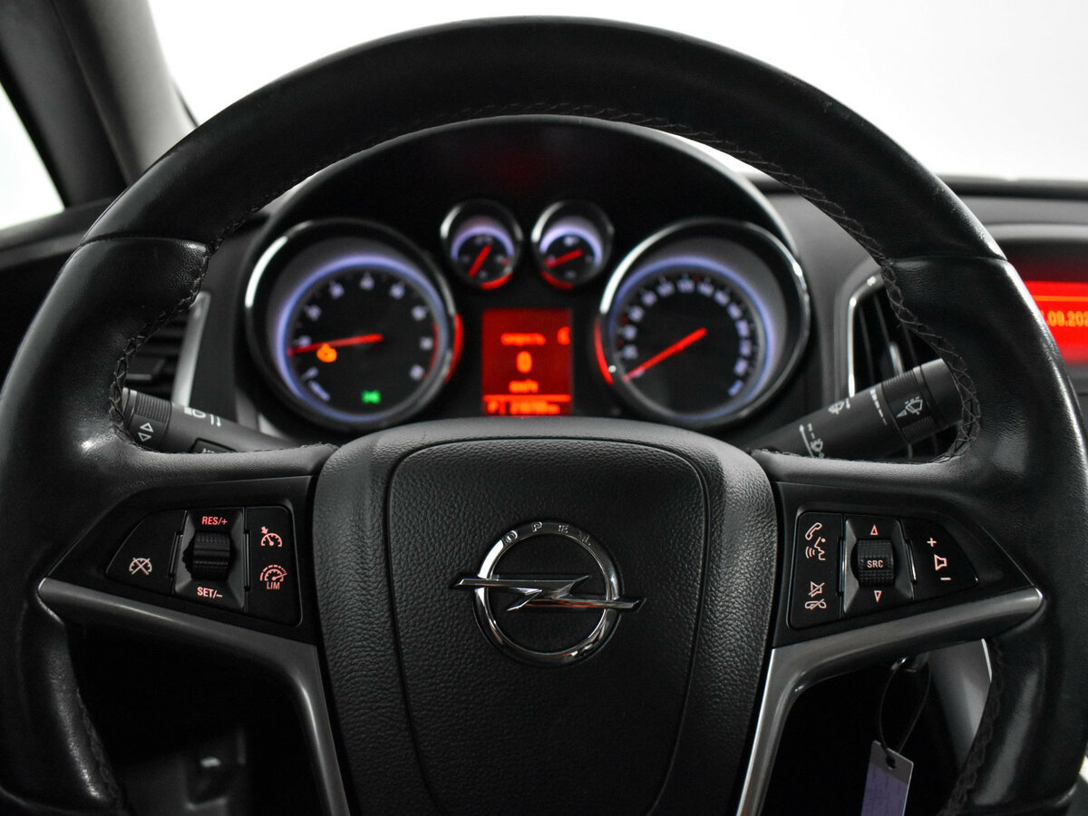 Опель Астра б/у, 2013, Автоматическая. Фото: #12