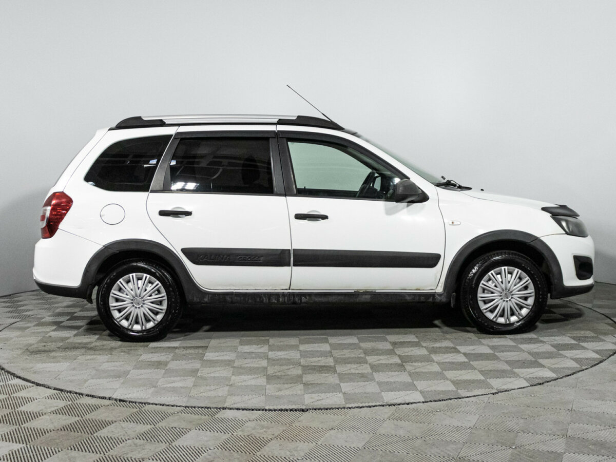 Lada (ВАЗ) Kalina б/у, 2016, Роботизированная. Фото: #3