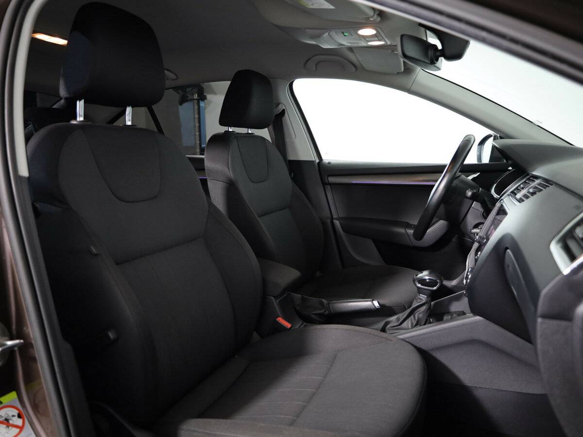 Шкода Октавия б/у, 2017, Роботизированная. Фото: #9