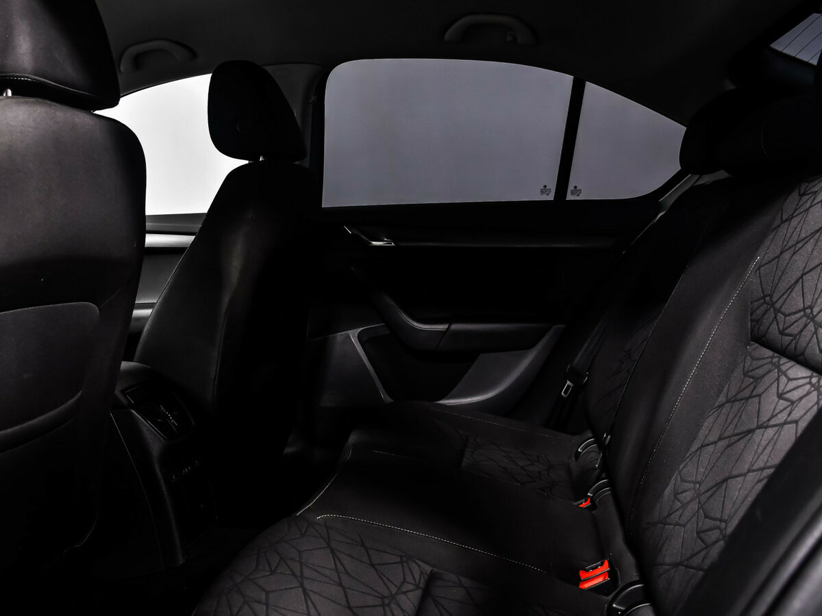 Шкода Октавия б/у, 2020, Роботизированная. Фото: #12