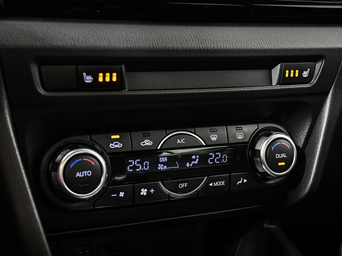 Мазда 3 б/у, 2014, Автоматическая. Фото: #12