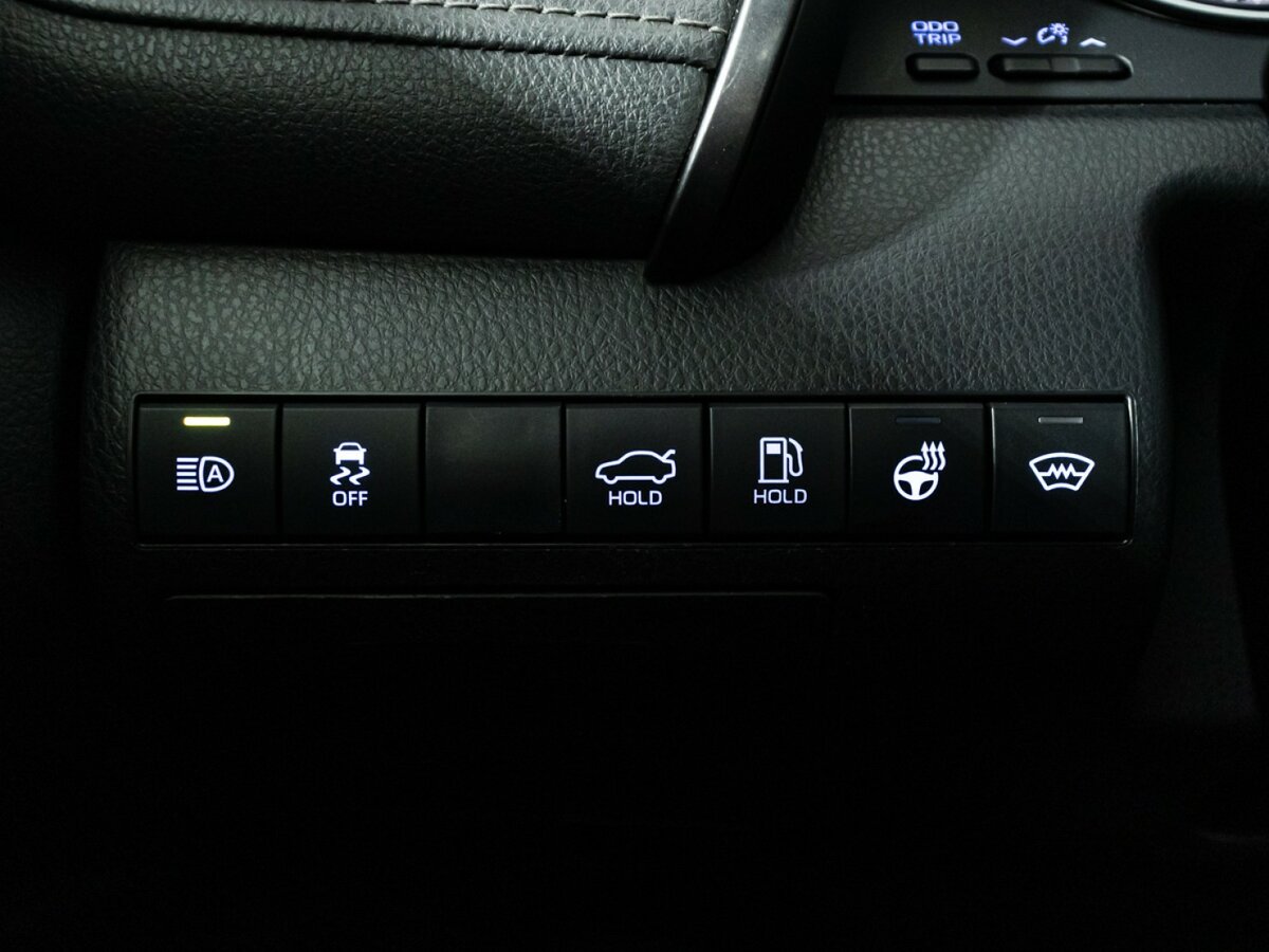 Тойота Камри б/у, 2021, Автоматическая. Фото: #22