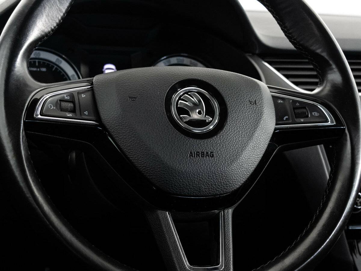 Шкода Октавия б/у, 2017, Роботизированная. Фото: #8